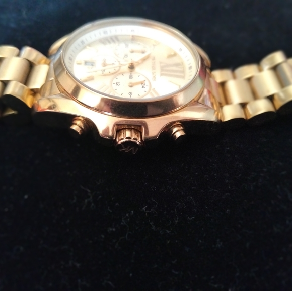 Michael kors watch - Picture 4 of 6